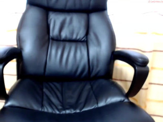 sellapink  Fucks her self by finger