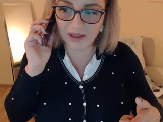 milkykandy  Beautiful online slut