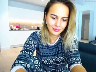 xmirrabbellax  a lot tips show