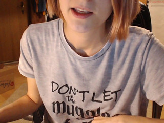 miss_lana  Caresses her shaven pussy