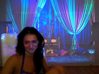 amelianaked  Pretty Pussycat wholes