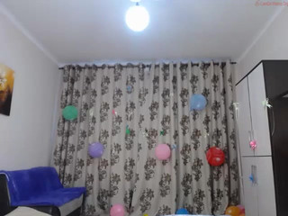 little_sophie  webcam show