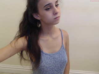 ehotlovea  Tight wholes webcam fuck