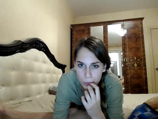 elizabethndylan  MFC slut dildoing her wholes