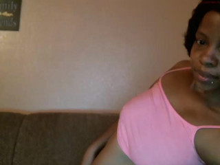 kashmoniy  Fucking wet pussy with a finger