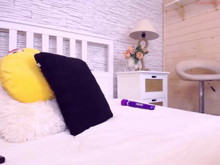 xnaominashx  Beautiful webcam model