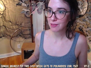 yarroween  Hot Pussy show