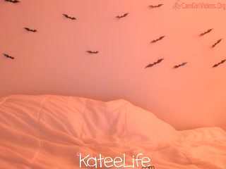 kateelife  crazy hooker show her Clit games