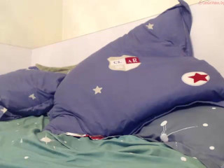 cuteangelx  Loves to fuck herself online