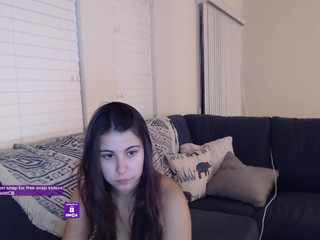 uv  Showed her grime pussycat in fries