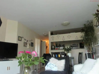 victoriaroze  ready to masturbate