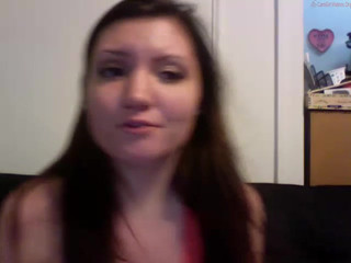 chelsexy19  Likes to ass himself in fore-part of the camera