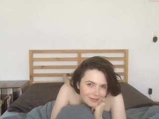 naomiii420  show 18th of December