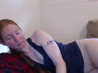 gingermermaid  make really good webcam show