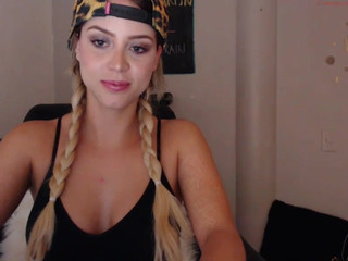 kimtylor  solo webcam deep fuck