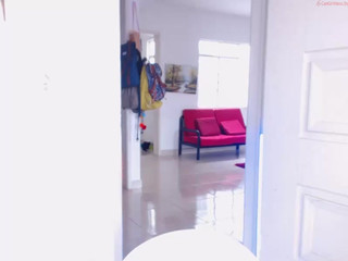 euri_s  Conversations and caresses