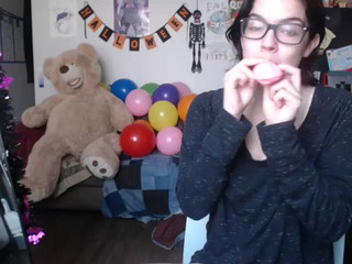 tinylilfae  show 1th of November