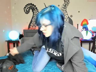 asiri_stone  Showed her pussycat from the decrease angel