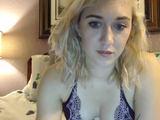 kay_xo_leigh  insane webcam squirting