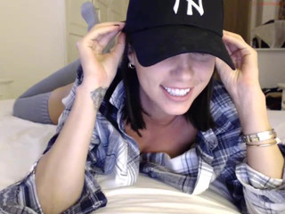 crazym  tries a sexuality machine