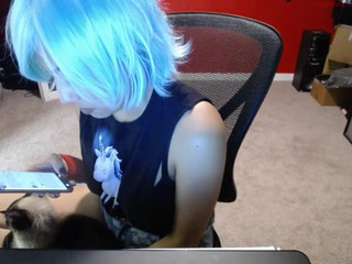 eleanor_rigby  Beautiful long legs