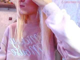 kama_s  public webcam exhibit with first-rate sex