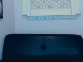 amazing_roxana  Gorgeous MFC girl