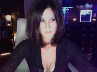 dakotacox  want to be fucked by sex toy