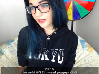 xmissmoxxix  Pulled off her panties and showed what was between her legs