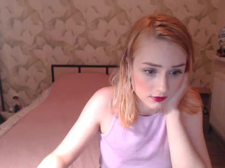 petiteheather  show 25th of August