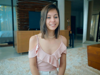 newchloe18  Wants that her someone fucked