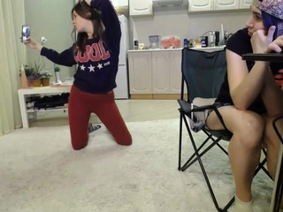 catch_me  Plays with their holes