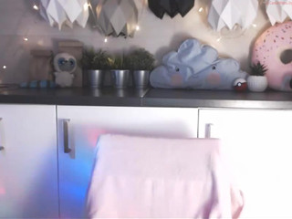 ashleyraye  Decrepit cunt