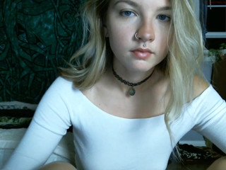 Lilyivy  show 2th of July