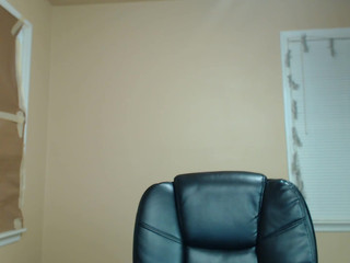 blondiebanger  Creamy pussycat fingering