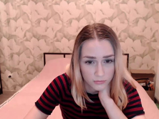 petiteheather  show 16th of December