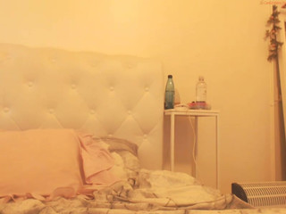 cozmicgirl  webcam solo show