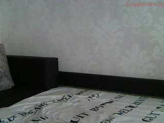 wikkysquirty  masturbating with hairbrush