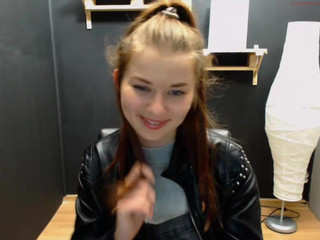 jessieganss  Beautiful webcam model