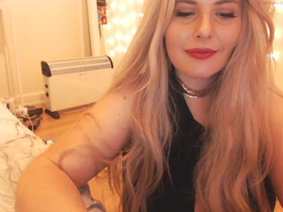 cozmicgirl  Fucks her pussycat representing tokens