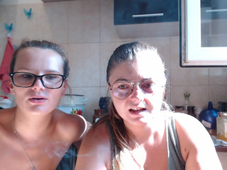 sensualeve  play with large hitachi