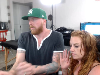 petitegoddess  show body, then fuck her self